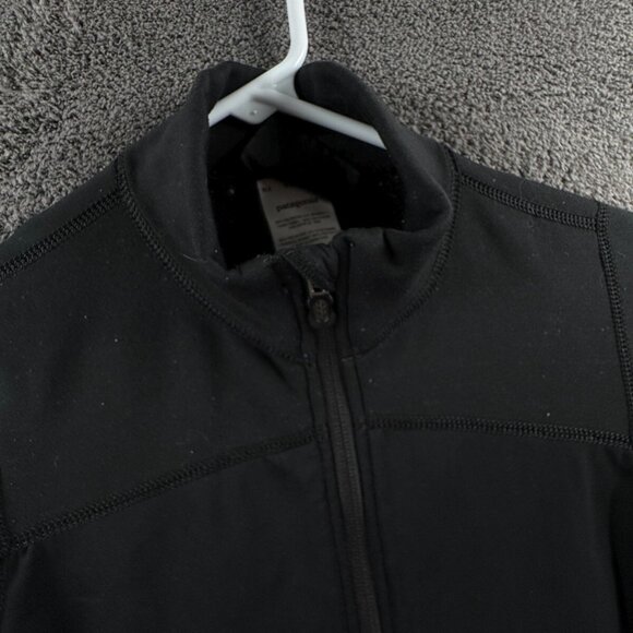 Patagonia Women XS Full Zip Black Jacket USA Made Stretch Adult Outdoors Logo - Picture 6 of 16
